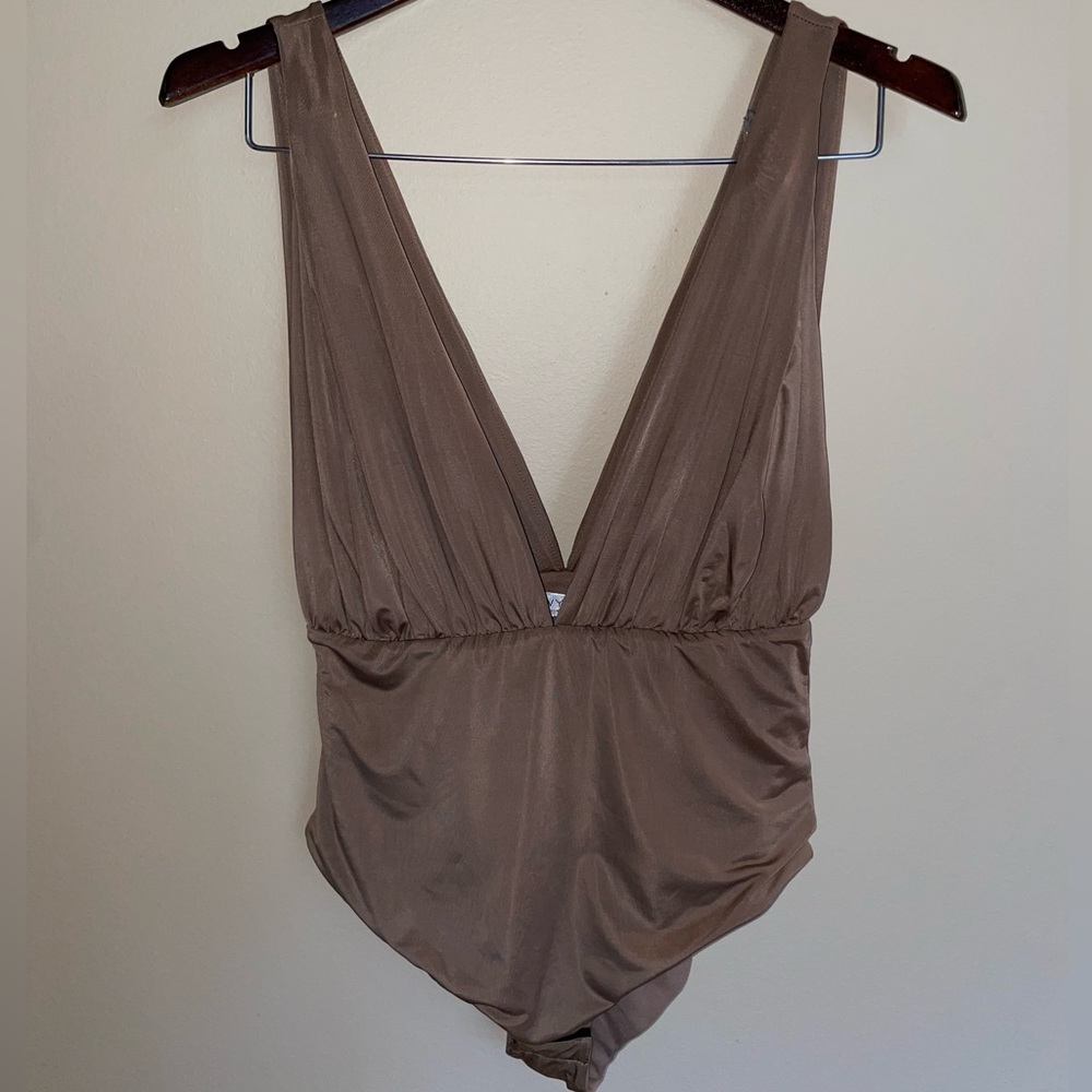 Wyldr Deep V-neck Bodysuit